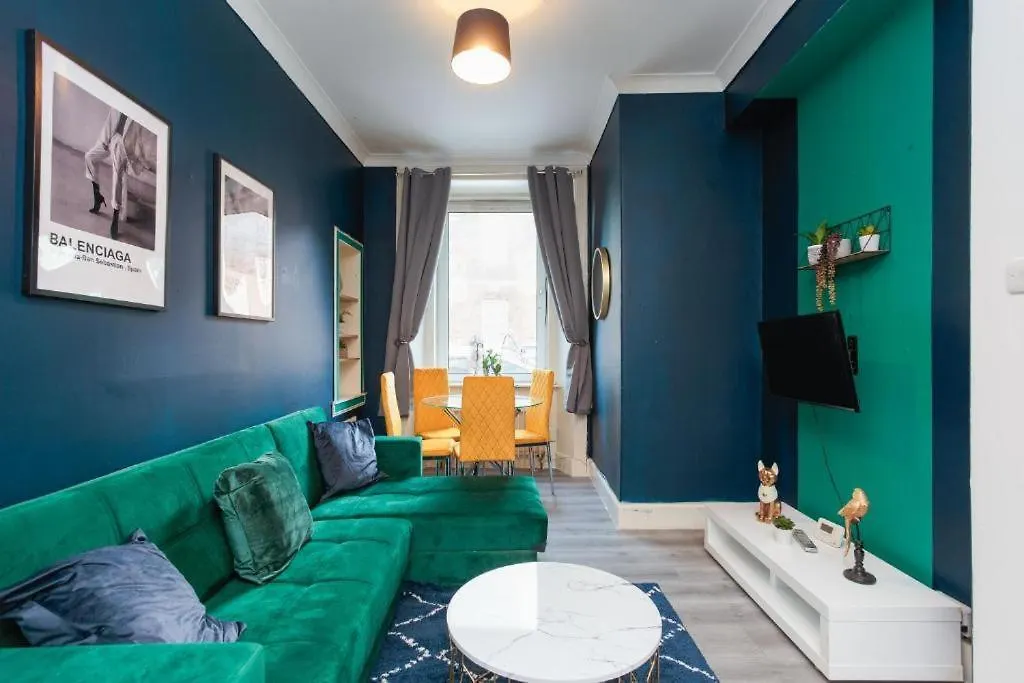 Beautiful Boutique Edinburgh Abode - Sleeps 4 Apartment