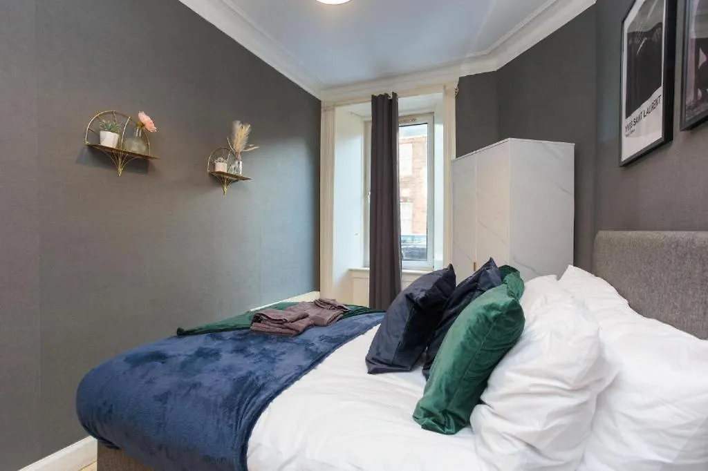 Beautiful Boutique Edinburgh Abode - Sleeps 4 Apartment United Kingdom